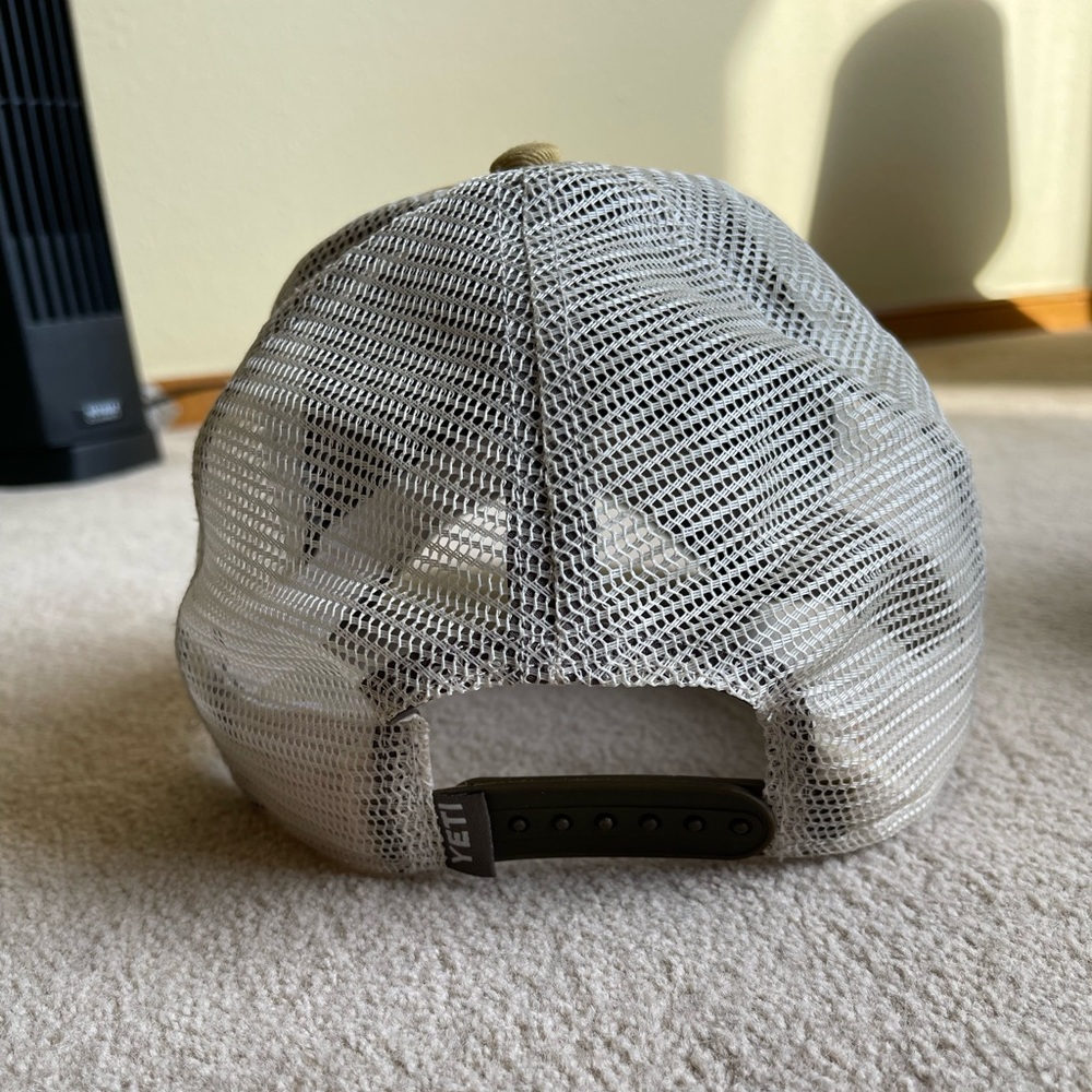 Yeti hat - Picture 2 of 5